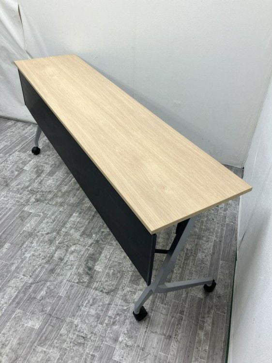 イトーキスレントシリーズ 1800サイドスタックテーブル 商品画像2