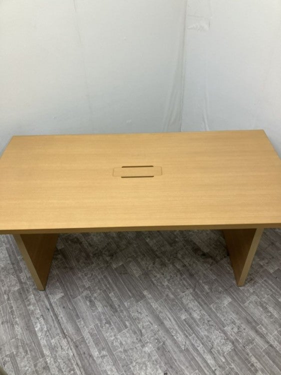 コクヨマネージメント550シリーズ 1800ミーティングテーブル 商品画像3