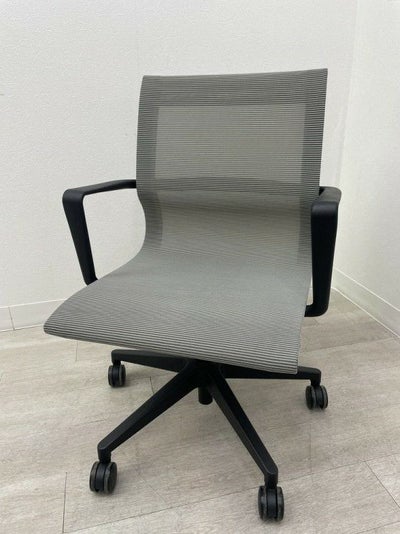 アイコ固定肘付OAチェア 商品画像1