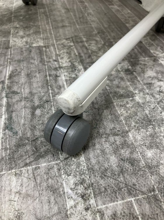 コクヨキャンパスアップシリーズ メモ台付キャンパスアップチェア 商品画像8