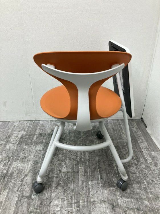 コクヨキャンパスアップシリーズ メモ台付キャンパスアップチェア 商品画像2