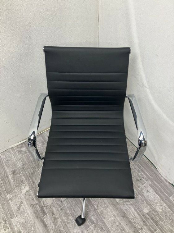 固定肘付アルミナムチェア 商品画像3