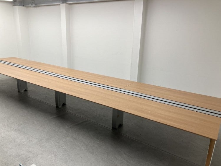 オカムラプリシード（PRESEDE）シリーズ 6400フリーアドレスデスク 商品画像1