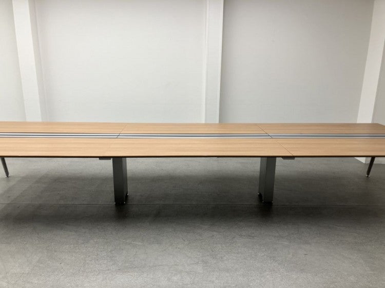 オカムラプリシード（PRESEDE）シリーズ 4800フリーアドレスデスク 商品画像2