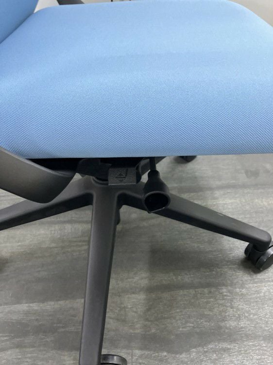 ウチダ（内田洋行）KRENE（クレネ）チェア 固定肘付クレネチェア 商品画像6