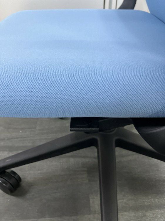 ウチダ（内田洋行）KRENE（クレネ）チェア 固定肘付クレネチェア 商品画像9