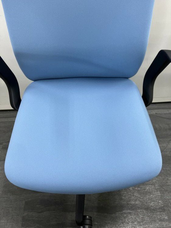 ウチダ（内田洋行）KRENE（クレネ）チェア 固定肘付クレネチェア 商品画像12