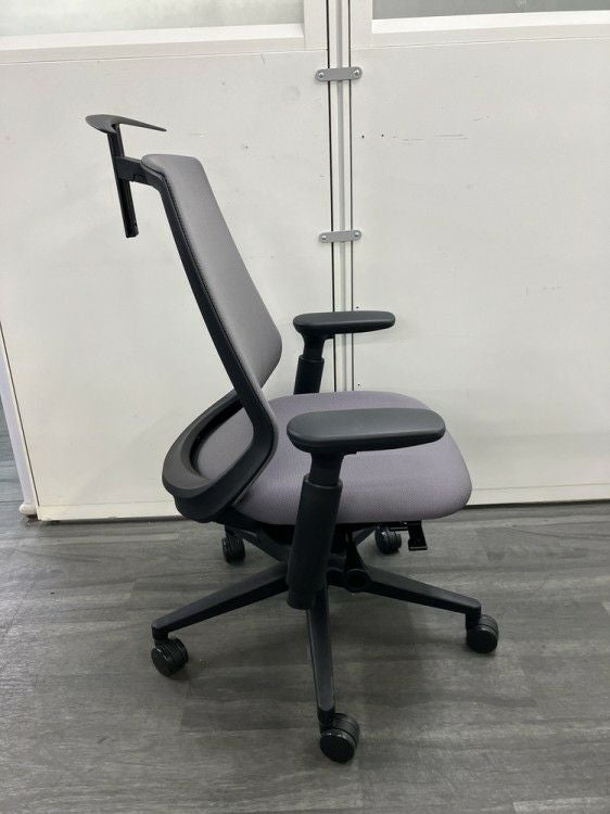 ウチダ（内田洋行）ニンバスチェア 可動肘付ニンバスチェア 商品画像5