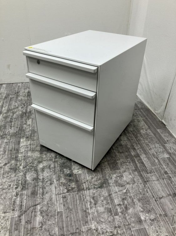 ウチダ（内田洋行）3段インサイドワゴン 商品画像1