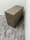 オカムラグレースラインシリーズ 役員室用2段脇机 商品画像1