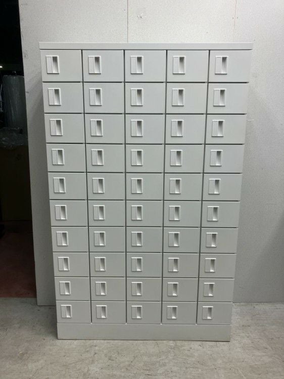 50人用小物入れロッカー 商品画像1