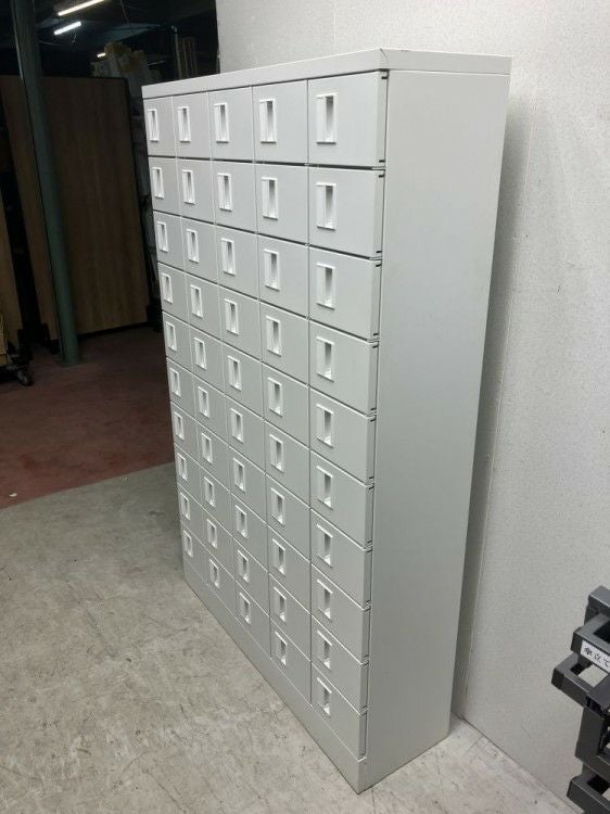 50人用小物入れロッカー 商品画像3