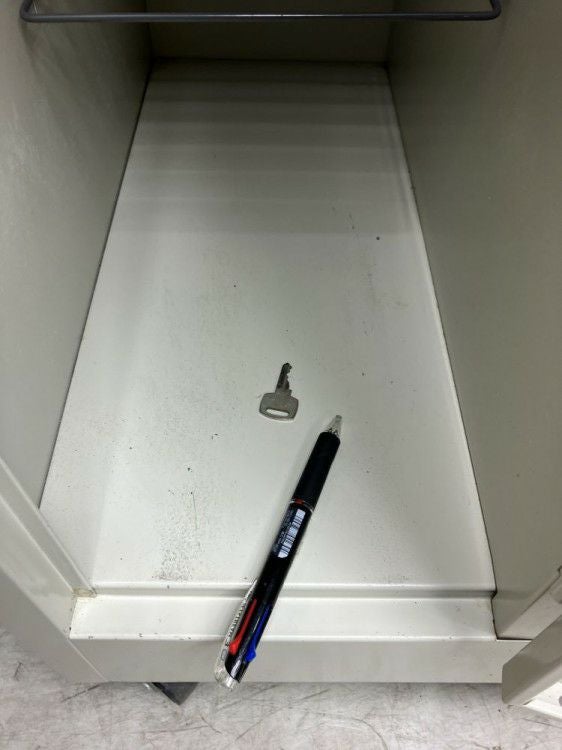 TRUSCO/トラスコキャスター付き8人用ロッカー 商品画像6