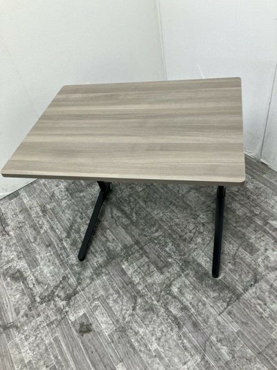 オカムラLives Personal Chair＆Table(ライブス パーソナルチェアアンドテーブル)シリーズ 1人用テーブル 商品画像1