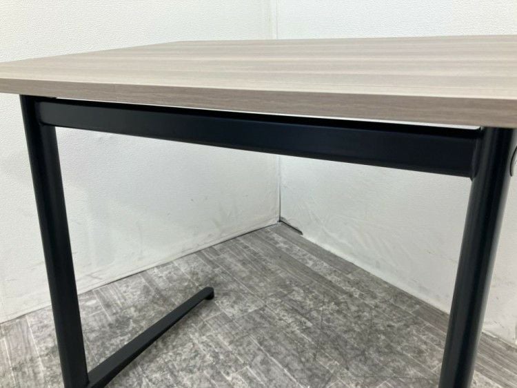 オカムラLives Personal Chair＆Table(ライブス パーソナルチェアアンドテーブル)シリーズ 1人用テーブル 商品画像7