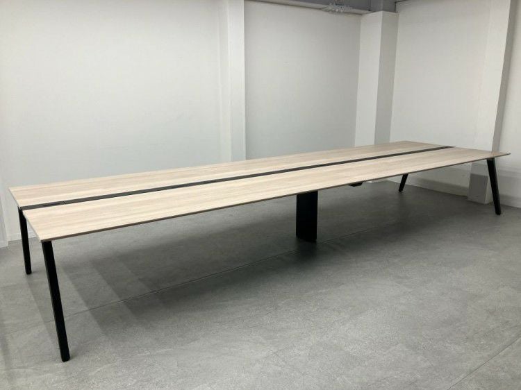 コクヨSENTIR(センティア)シリーズ 4800フリーアドレスデスク 商品画像1