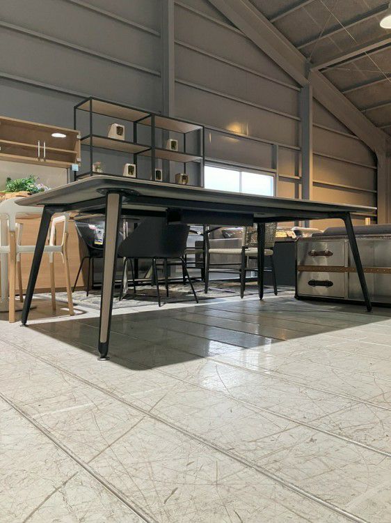 オカムラプリシード（PRESEDE）シリーズ 2100ミーティングテーブル 商品画像5