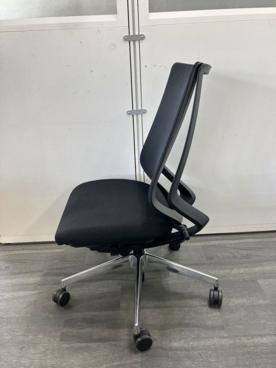 コクヨDuora(デュオラ)チェア デュオラチェア 商品画像3