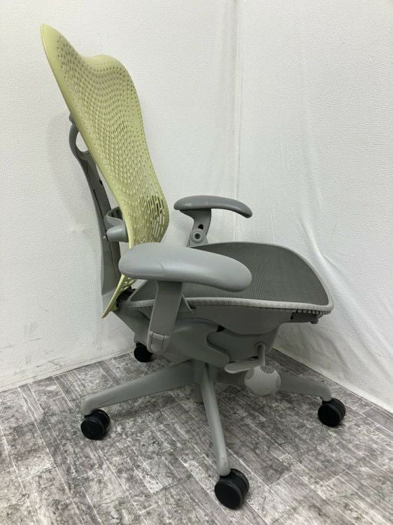 HermanMiller（ハーマンミラー）可動肘付ミラチェア 商品画像4