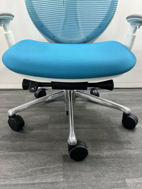 オカムラSabrina(サブリナ)シリーズ 可動肘付サブリナチェア 商品画像14