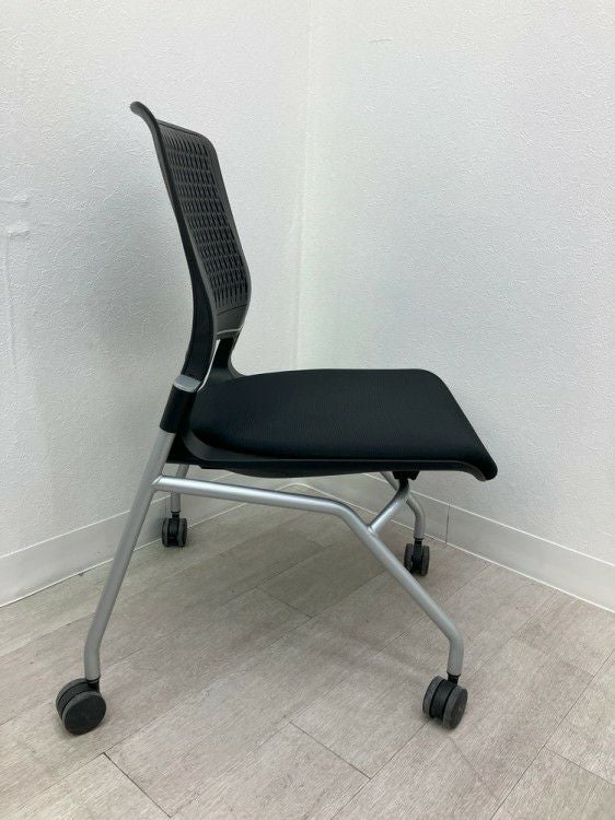 コクヨオルディナシリーズ ネスティングチェア4脚セット 商品画像5