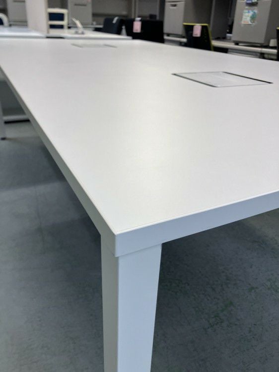 イトーキアクトリンクシリーズ 2400ワークテーブル 商品画像4