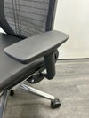 スチールケースシンク（Think）チェア 可動肘付シンクチェア 商品画像7