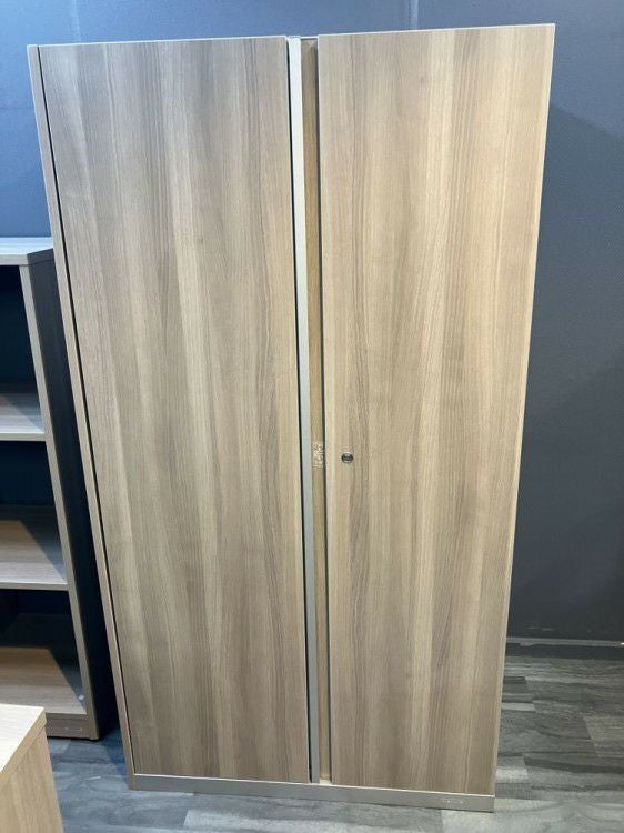 オカムラプリシード（PRESEDE）シリーズ 役員室用ワードローブ 商品画像1