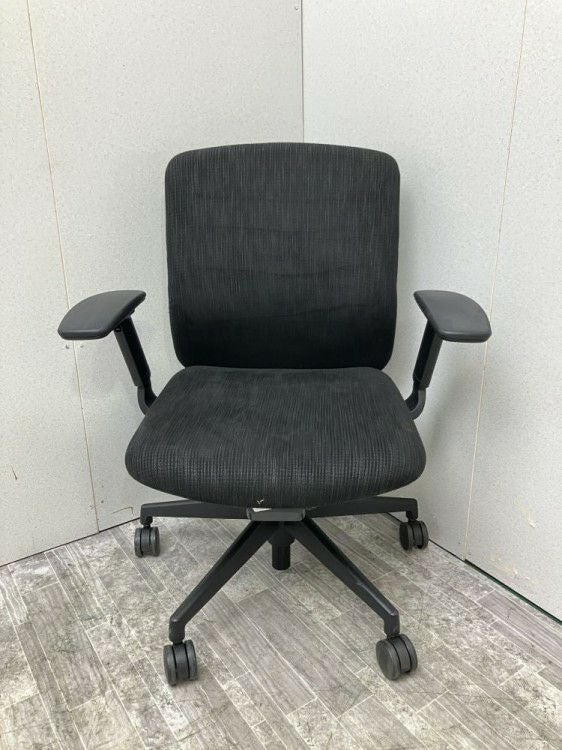 ウチダ（内田洋行）KRENE（クレネ）チェア 可動肘付クレネチェア 商品画像2