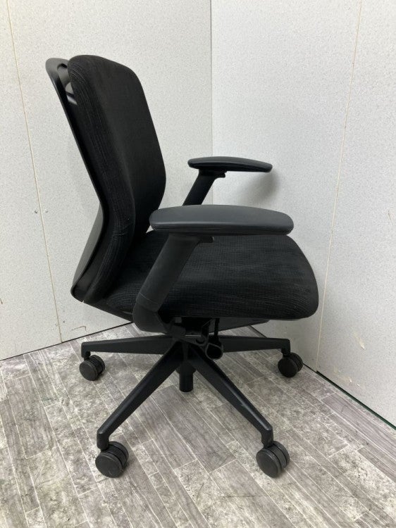 ウチダ（内田洋行）KRENE（クレネ）チェア 可動肘付クレネチェア 商品画像6
