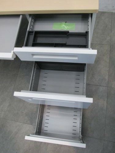 イナバ1000片袖デスク 商品画像6