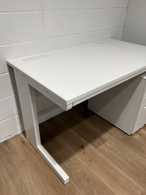 INABA/イナバデュエナシリーズ　Ｓタイプ 1200平デスク+ワゴンセット 商品画像4