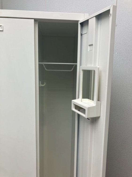 オカムラFZタイプシリーズ 4人用ロッカー 商品画像7