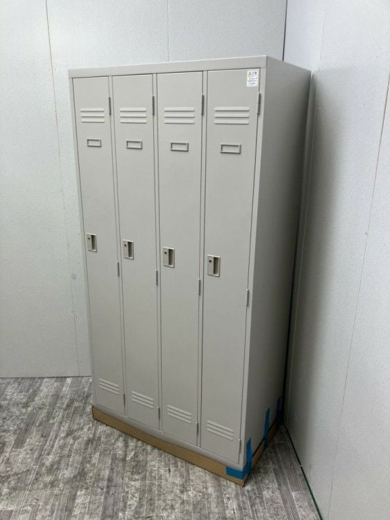 イトーキJ型シリーズ 4人用ロッカー 商品画像2