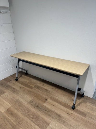 イトーキHXシリーズ 平行スタックテーブル 商品画像1