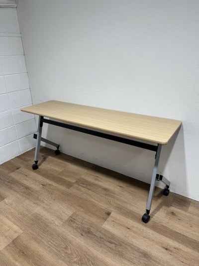 イトーキHXシリーズ 平行スタックテーブル 商品画像1