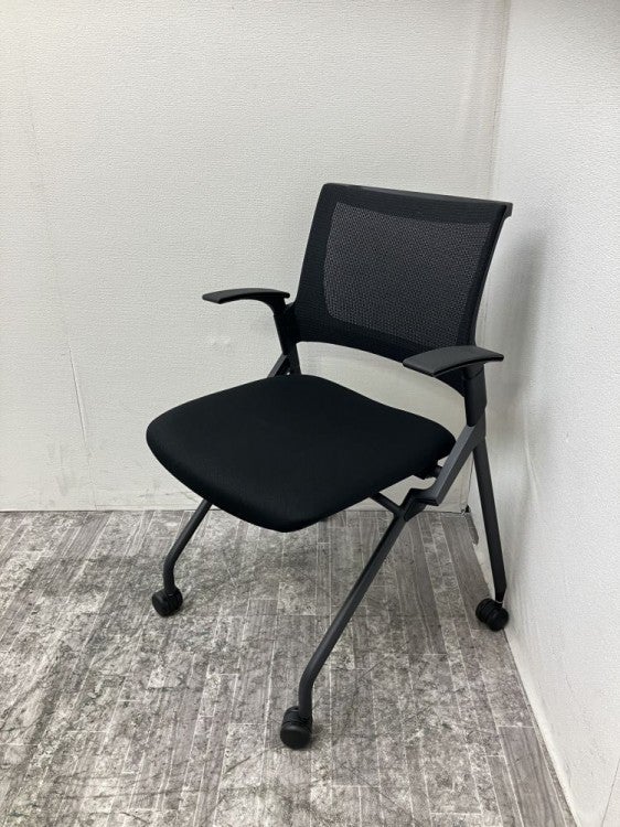 イトーキMonon(モノン)チェア 固定肘付モノンチェア 商品画像1