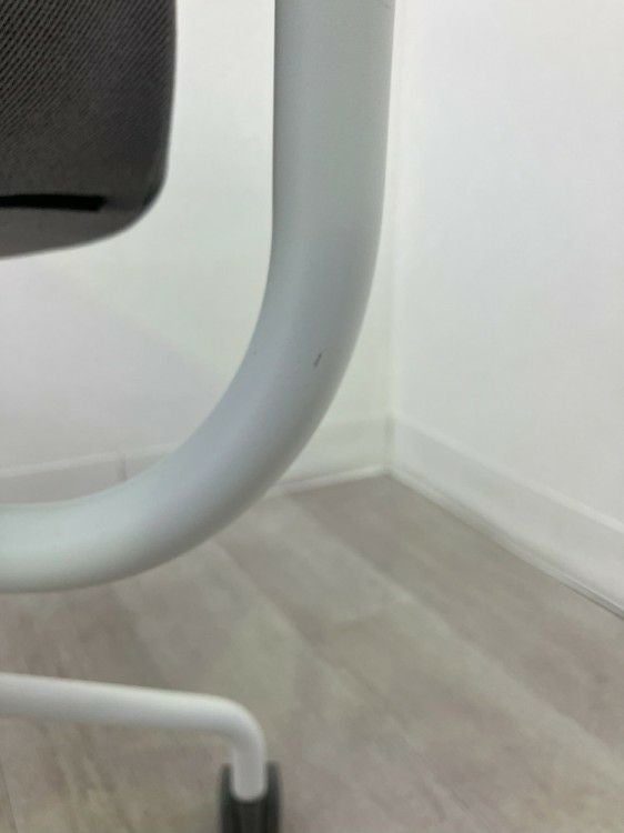 コクヨAll in One(オールインワン)シリーズ ミーティングチェア 商品画像16