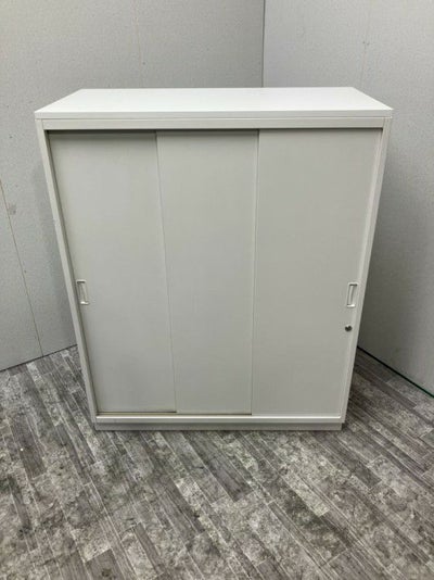 イトーキシンラインシリーズ 天板付3扉引違い書庫 商品画像1