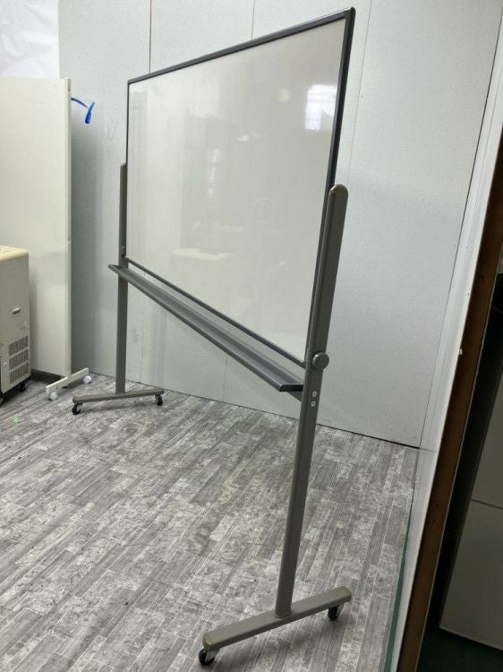コクヨ脚付き両面ホワイトボード 商品画像2