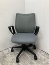 オカムラCG-M(シージーエム)シリーズ 固定肘付CG-Mチェア 商品画像2