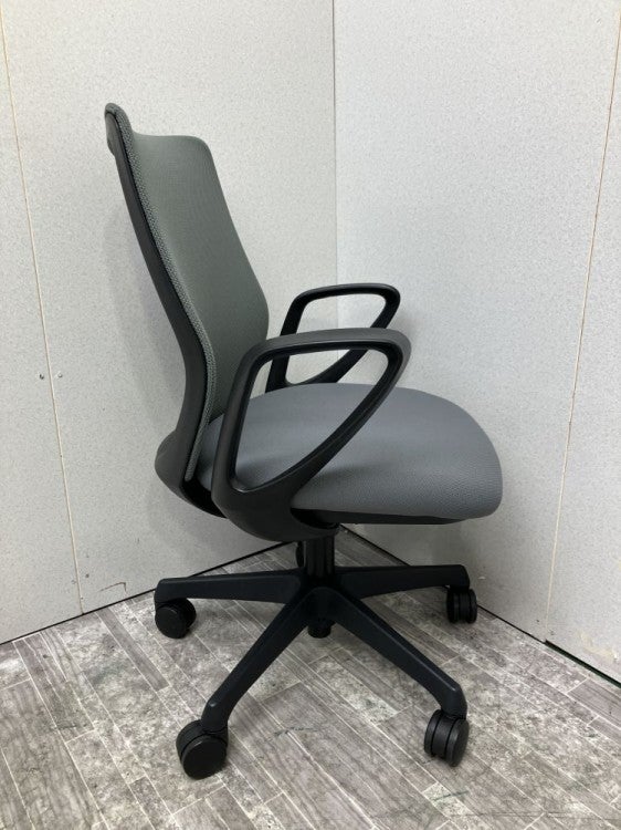 オカムラCG-M(シージーエム)シリーズ 固定肘付CG-Mチェア 商品画像4