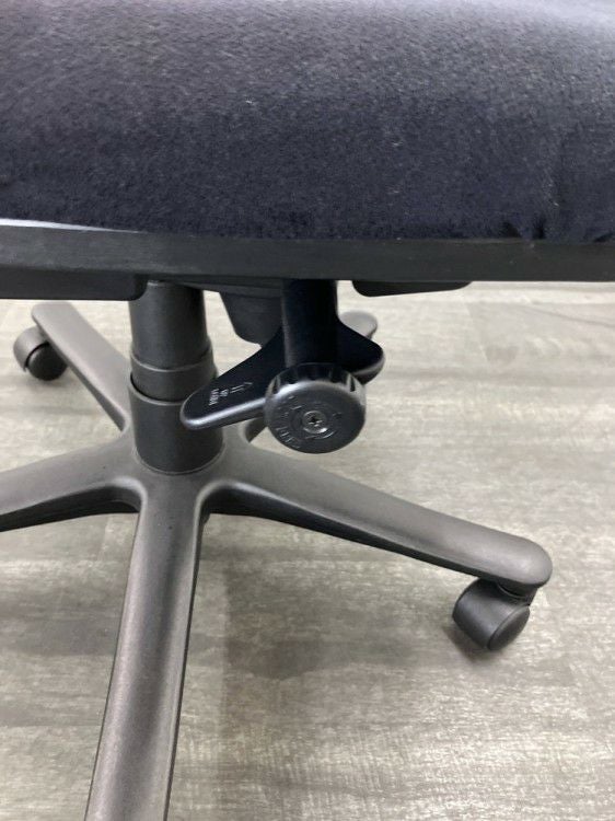 オカムラVC2シリーズ VC2チェア 商品画像6