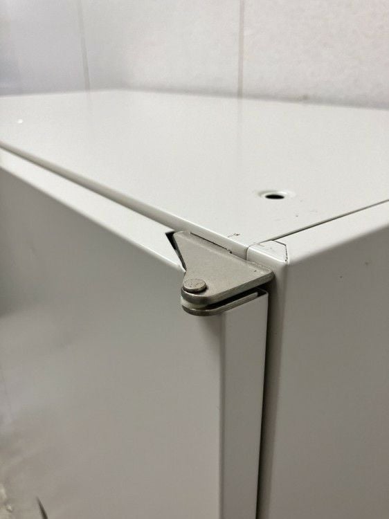 オカムラ42シリーズ 両開き書庫 商品画像5