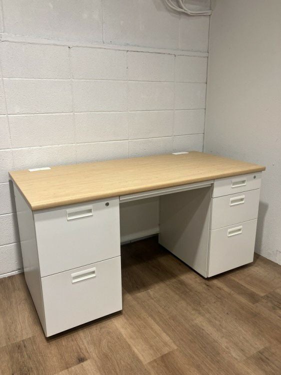 1400両袖デスク 商品画像1