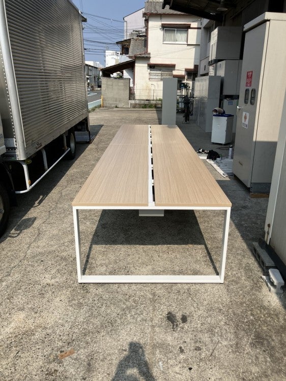 イトーキインサラータシリーズ 4800フリーアドレスデスク 商品画像2