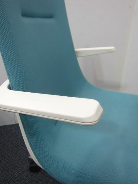 イトーキ 肘付モーブチェア5