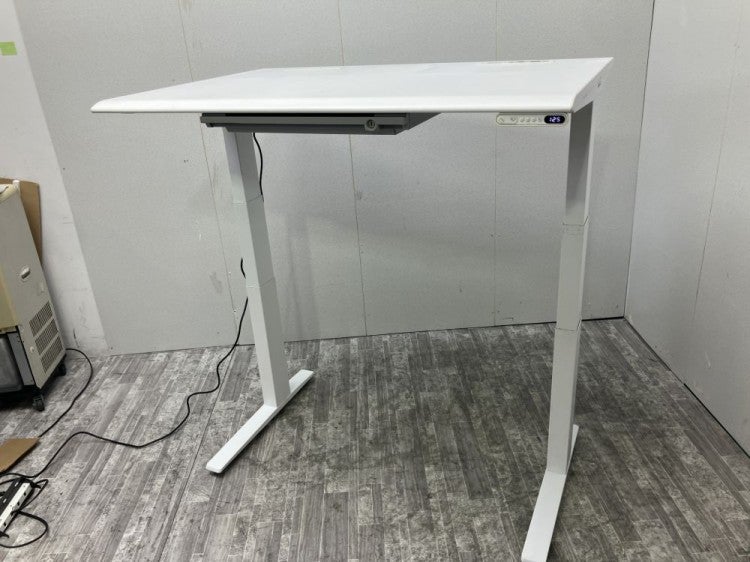 オカムラSwift(スイフト)シリーズ 電動昇降式1150平デスク 商品画像5