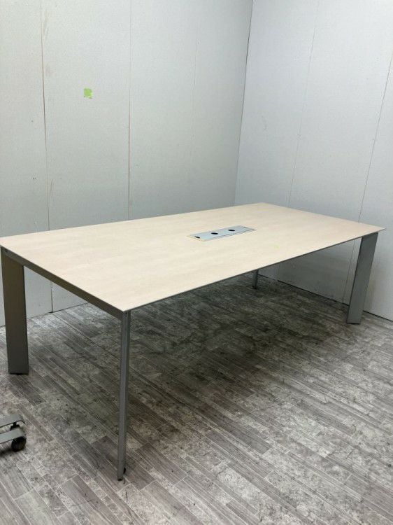 ウチダ（内田洋行）2150ミーティングテーブル 商品画像1