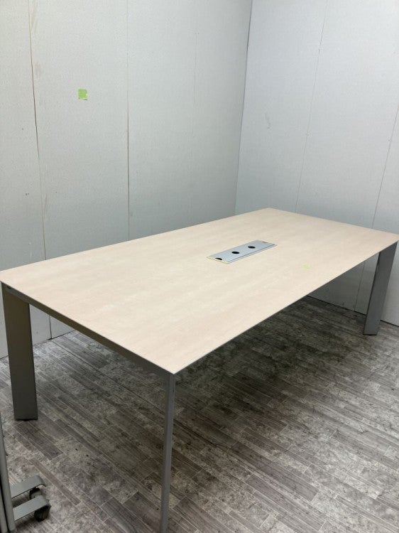 ウチダ（内田洋行）2150ミーティングテーブル 商品画像2